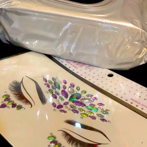 Mac Cosmetic make up wipes